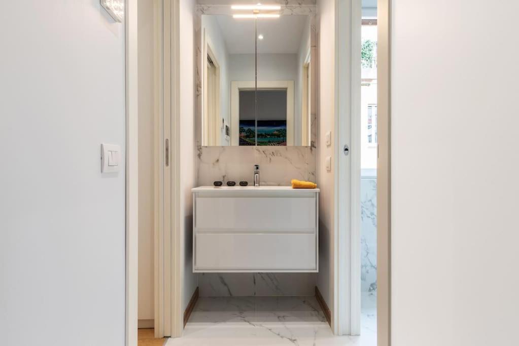 Ceradini Flexyrent A.C. - Wifi Lägenhet Milano Exteriör bild